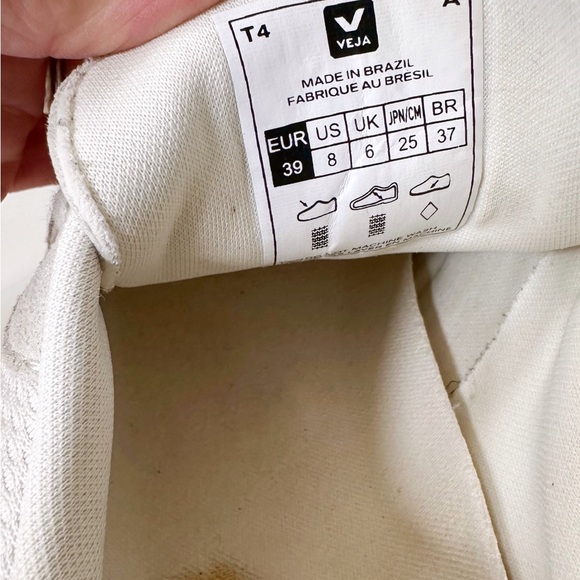 Veja Women's Sneakers in Cream and Pink - Picture 2 of 8